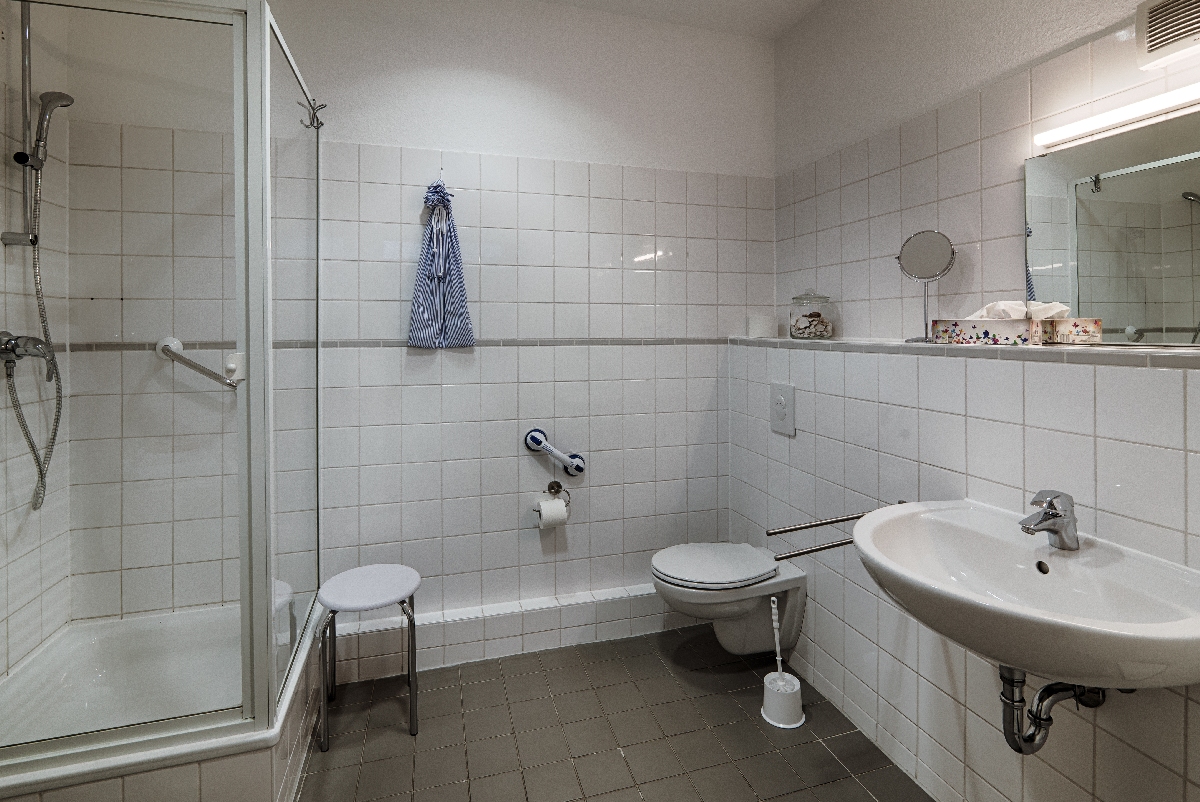 Bad im Doppelzimmer